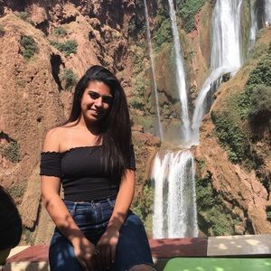 Meet your Posher, Alaa